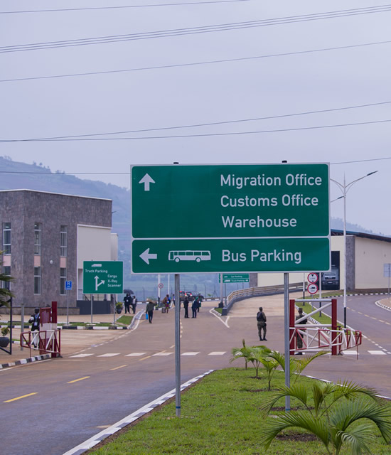 Rwanda Uganda border